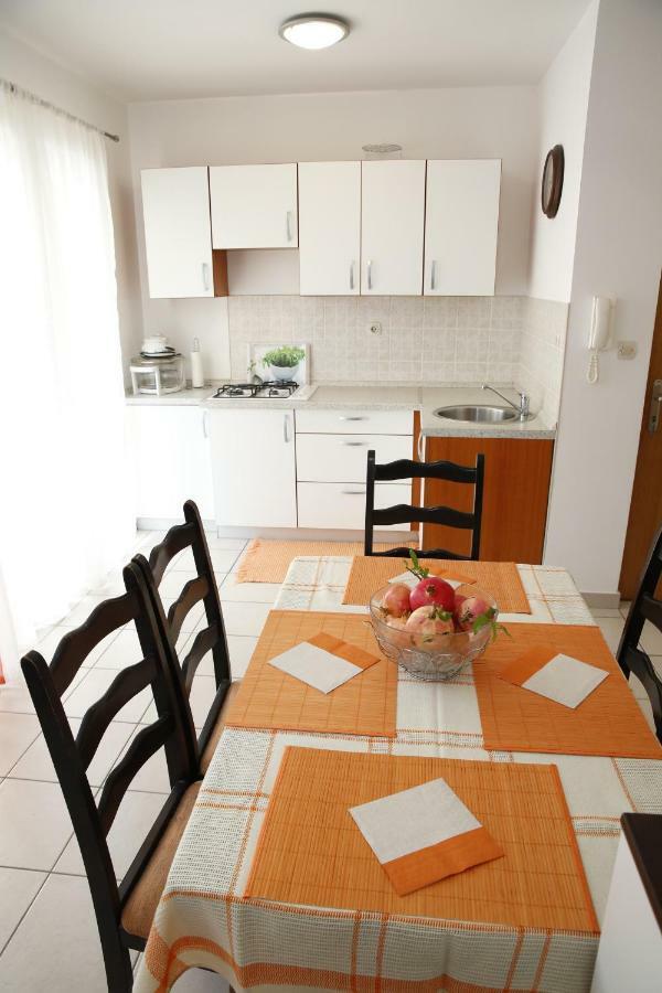Apartman Alica Srima Vodice Eksteriør billede
